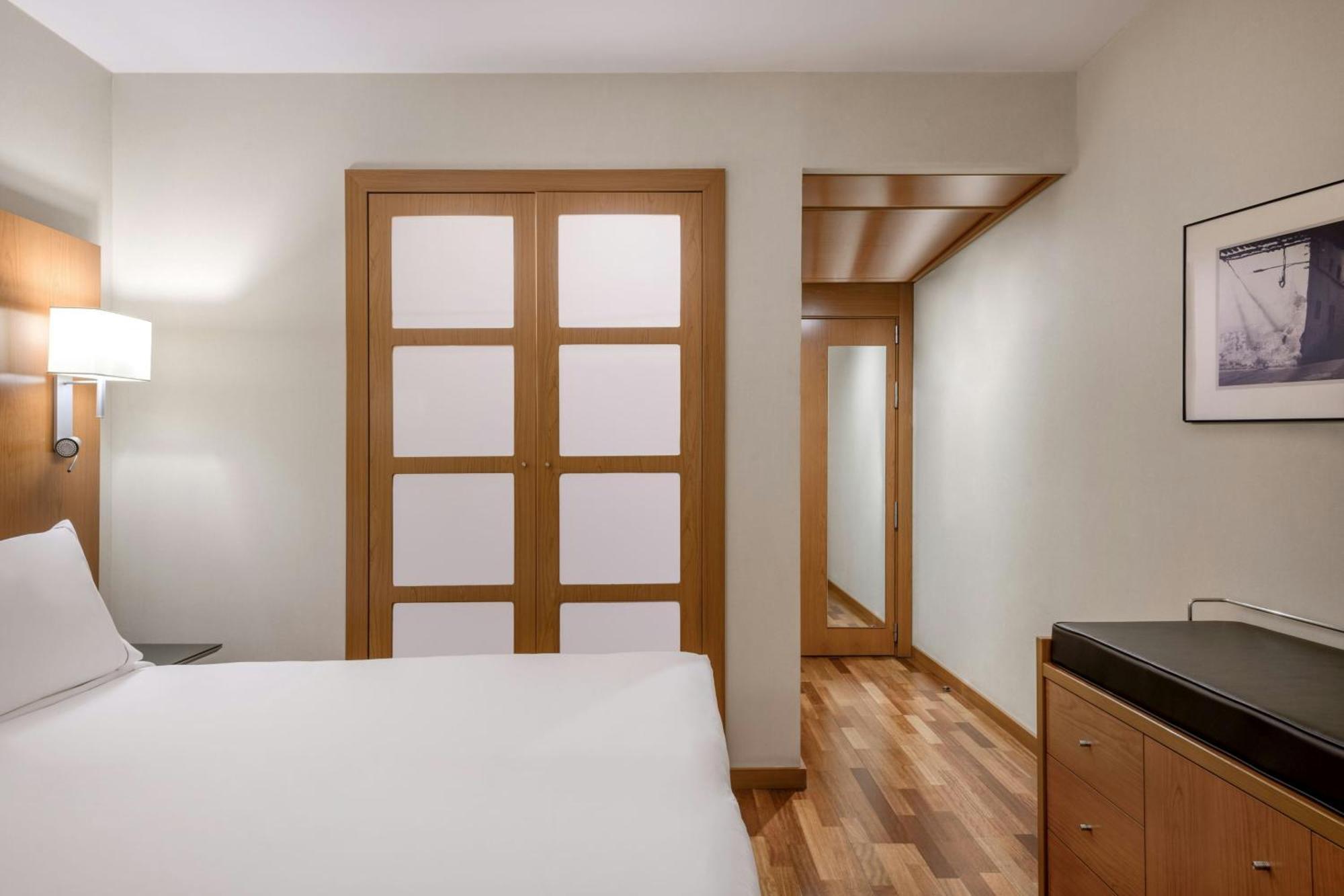 Ac Forum By Marriott 4* Seville